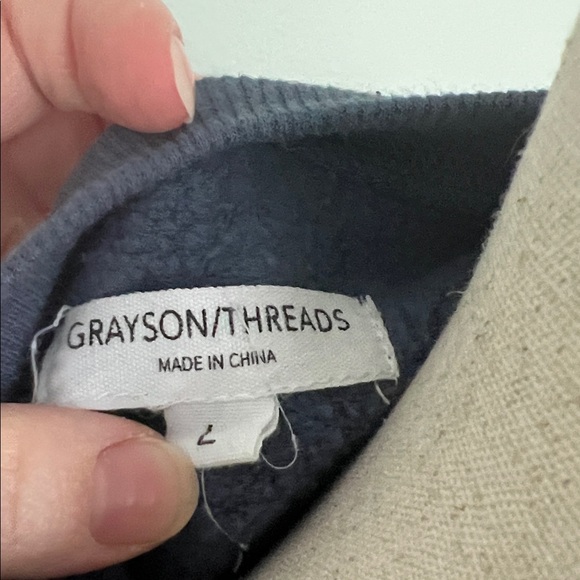 Grayson/Threads Soft Navy Crewneck Sweatshirt - Picture 2 of 4